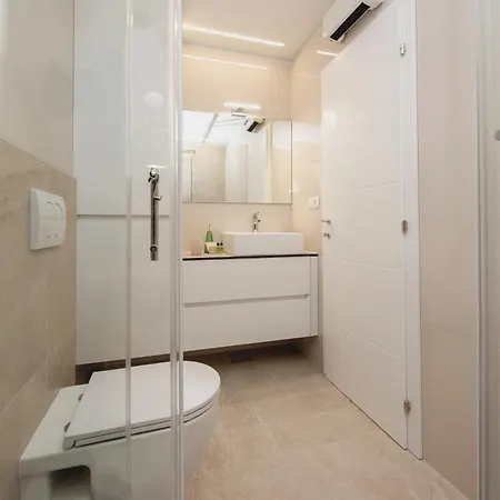 Mary Apartman